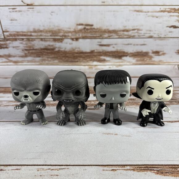 Funko Pop Universal Monsters 4 Pack Gemini Exclusive Metallic 1/300 GRAIL SET - Picture 1 of 4